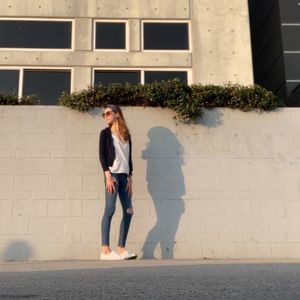 Meet your Posher, Darcy